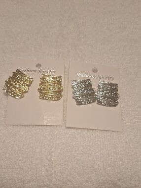 Fashion Jewelry Gold  Textured Earrings Set